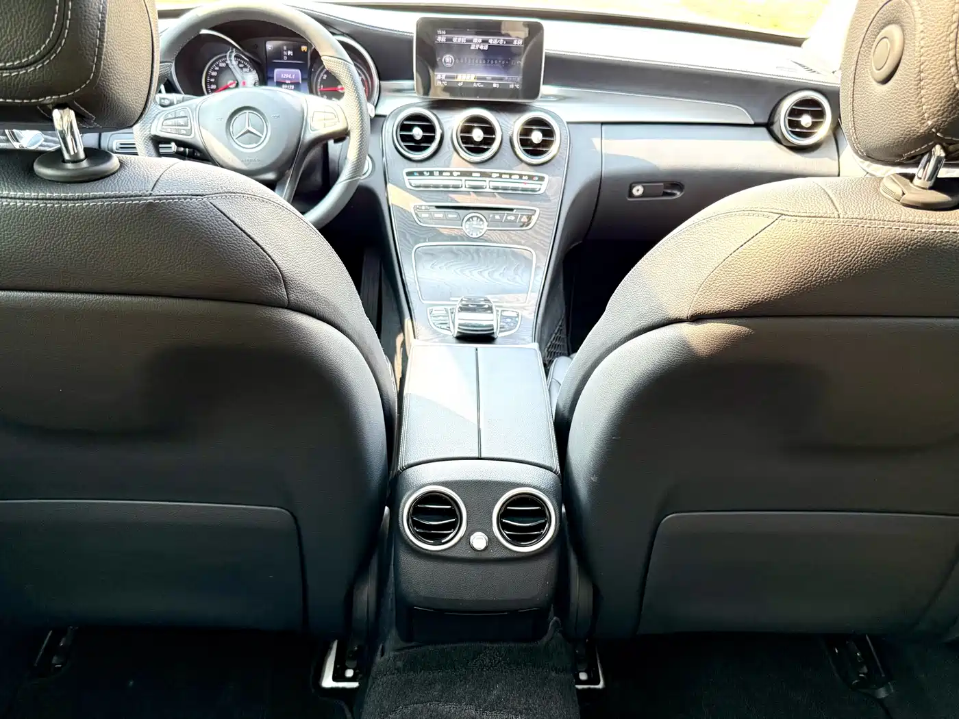 Mercedes-Benz C-Class 2017 C 180 L Sport фото 16