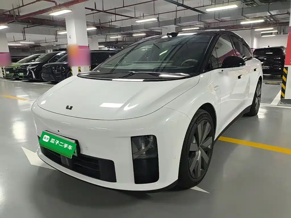 Photo 1 - Li Auto i6