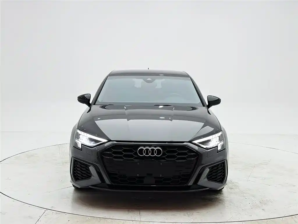 Audi A3 2021 Sportback 35 TFSI Progressive Sport фото 2