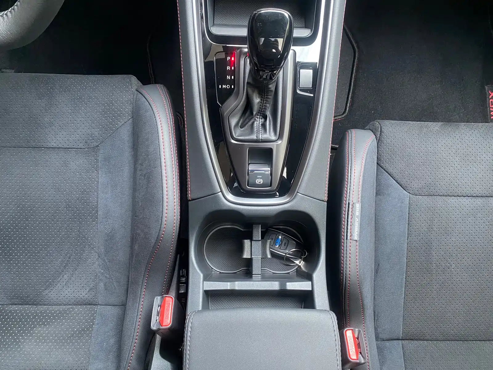 Фото 12 - Subaru WRX