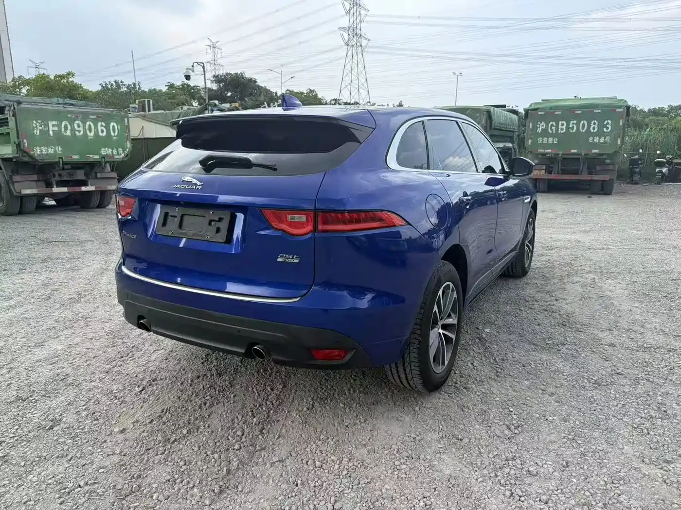 Jaguar F-PACE 2017 2016 2.0T FWD Urban Premium Edition
