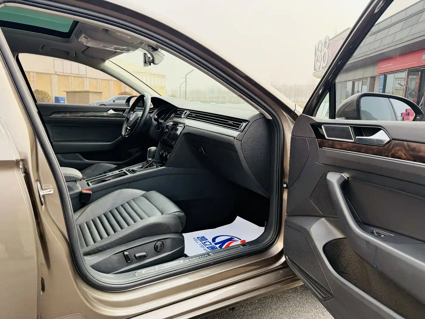 Volkswagen Magotan 2019 330TSI DSG Luxury Class China VI фото 10