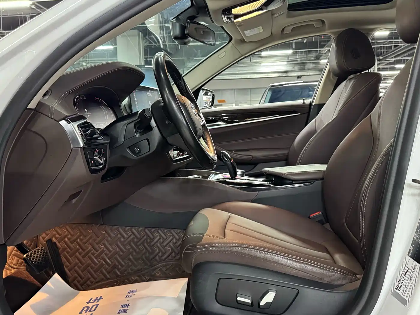BMW 5 Series 2020 525Li Luxury Package фото 9