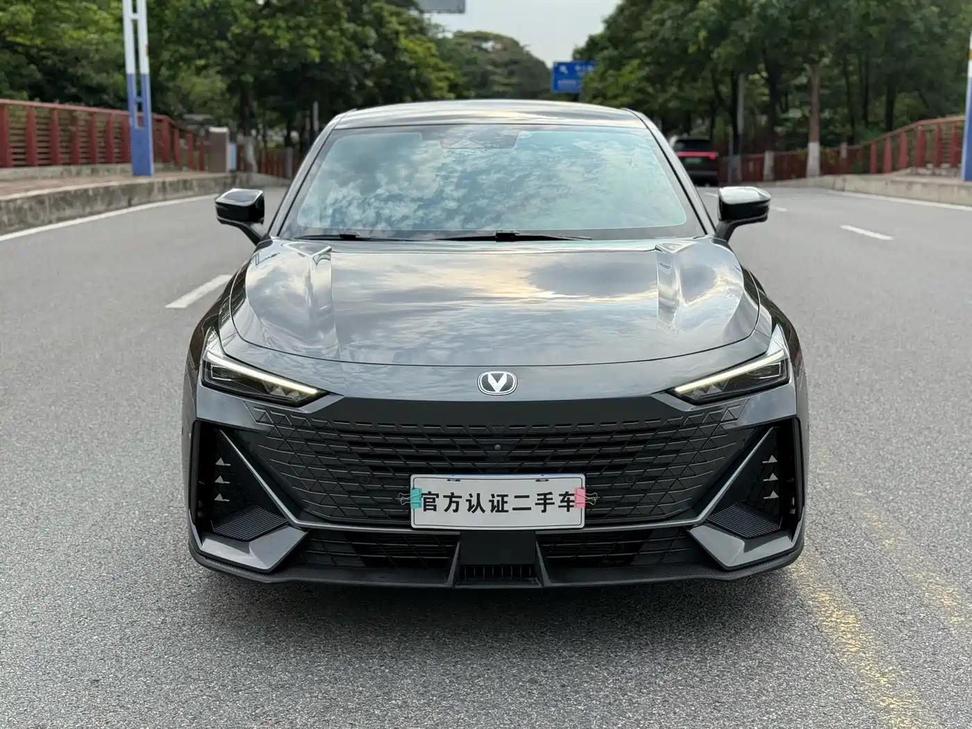 CHANGAN UNI-V