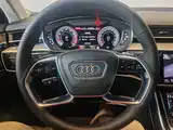 Фото 25 - Audi A8