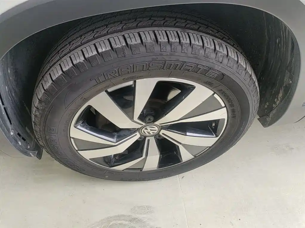 Volkswagen Tayron 2019 330TSI 2WD Luxury China VI фото 23
