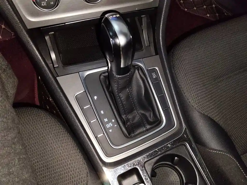 Volkswagen Golf 2015 1.4TSI Automatic Comfort фото 14