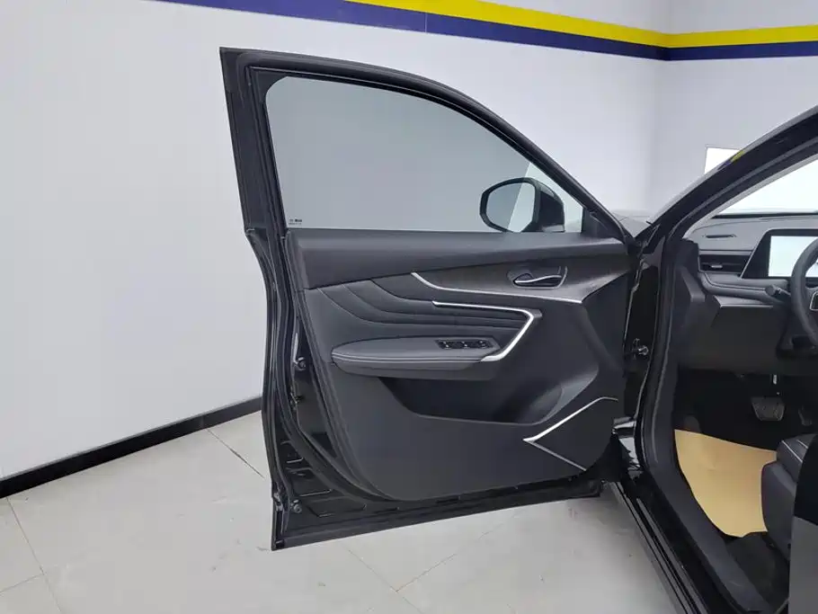 Venucia DaV DD-i 2024 2023 110km iE Edition