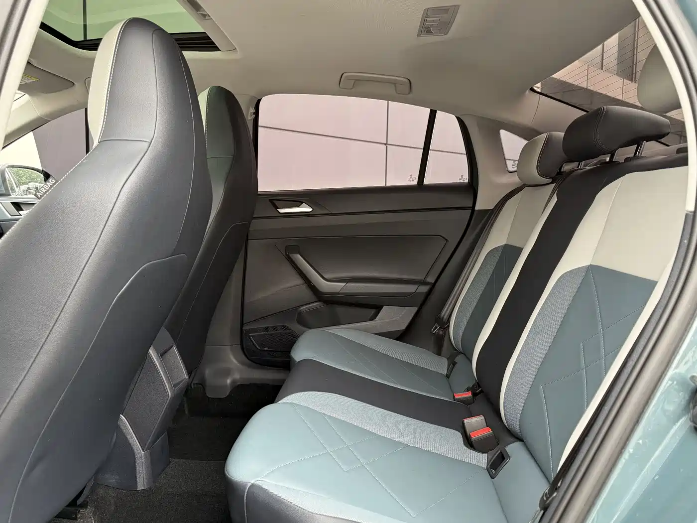 Volkswagen Lavida 2023 New Trend 1.5L Auto Aspiration Edition фото 7