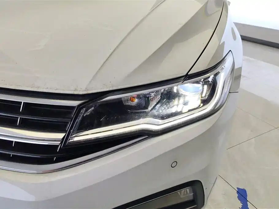 Volkswagen Bora 2021 1.5L Automatic Elite Smart Edition фото 5