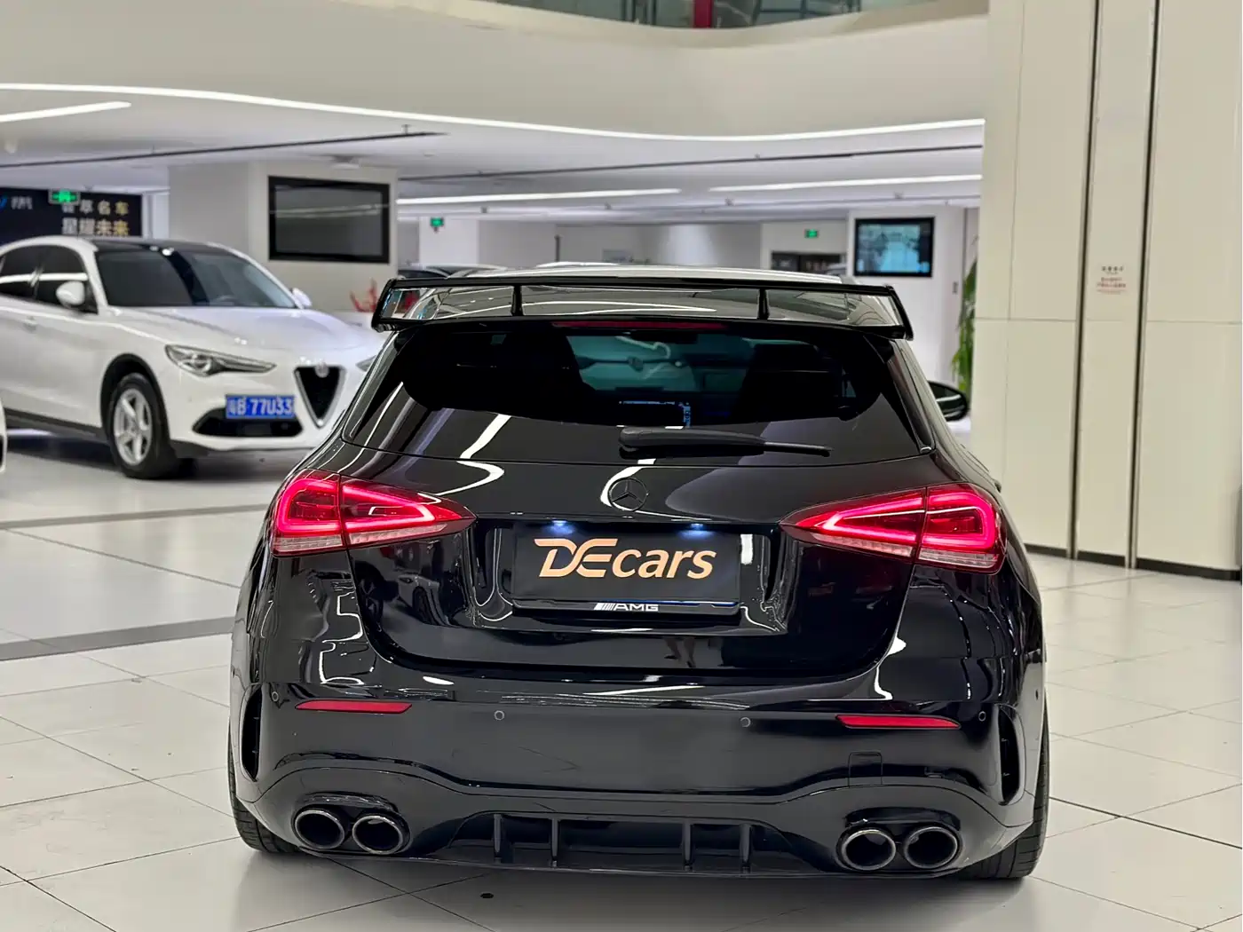 Mercedes-Benz A-Class AMG (Import) 2023 AMG A 35 4MATIC фото 5