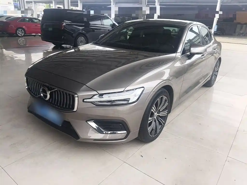 VOLVO S60