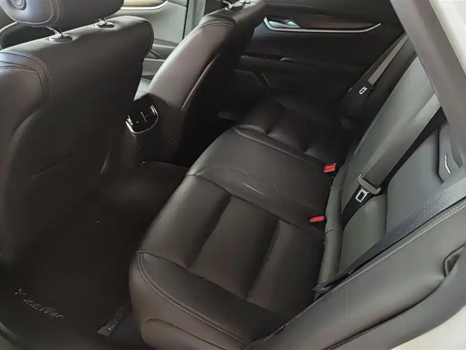 Cadillac XTS 2018 28T Elite фото 11