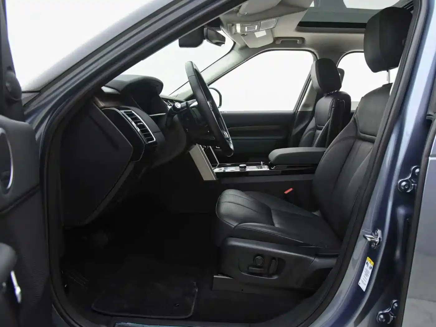 Land Rover Discovery 2018 3.0 SC V6 HSE фото 5