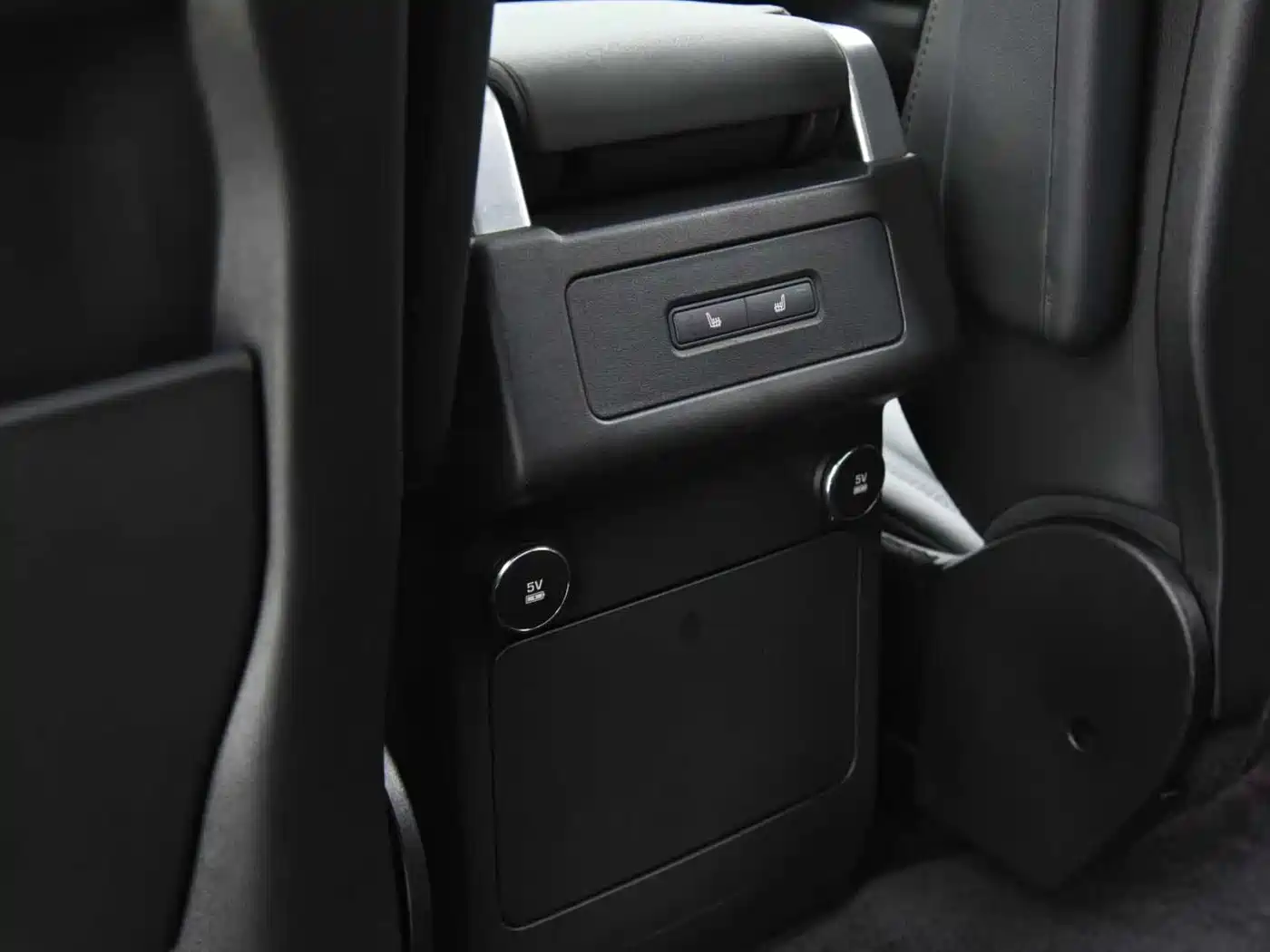 Land Rover Discovery 2018 3.0 SC V6 HSE фото 10