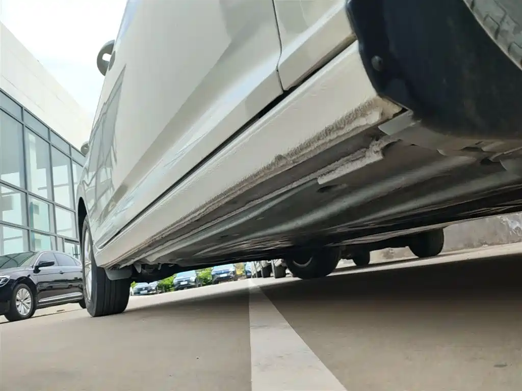 Volkswagen Lavida 2024 Model 1.5L Automatic Delight Edition фото 21