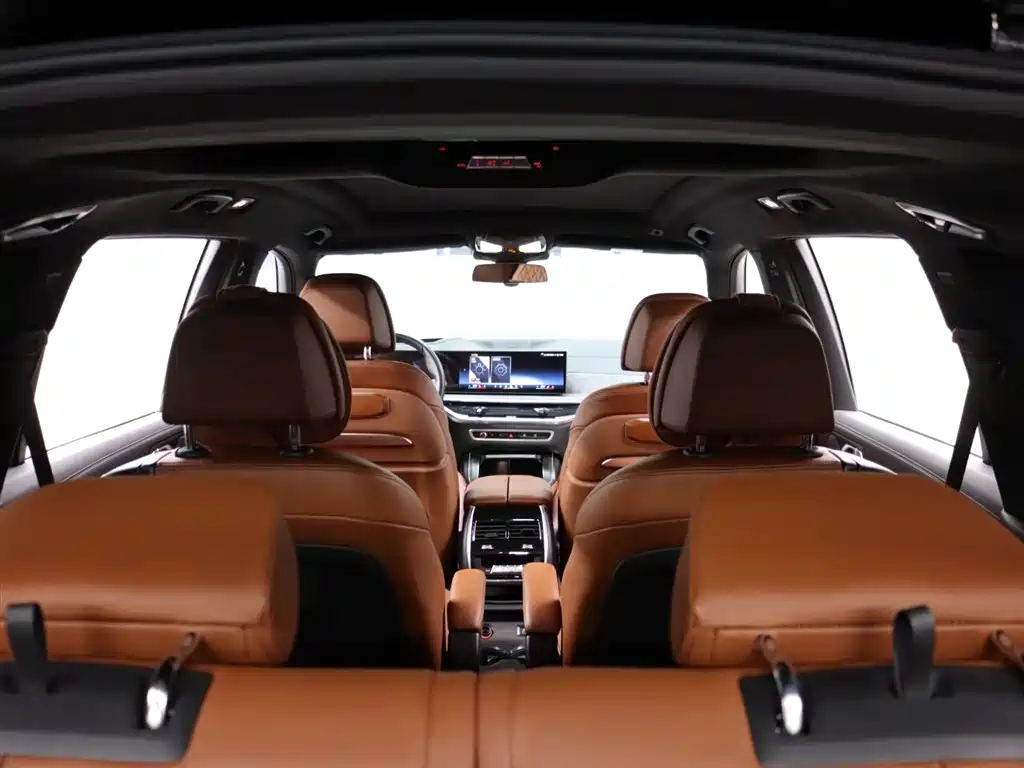 BMW X7 2023 xDrive40i Exclusive M Sport Package фото 24