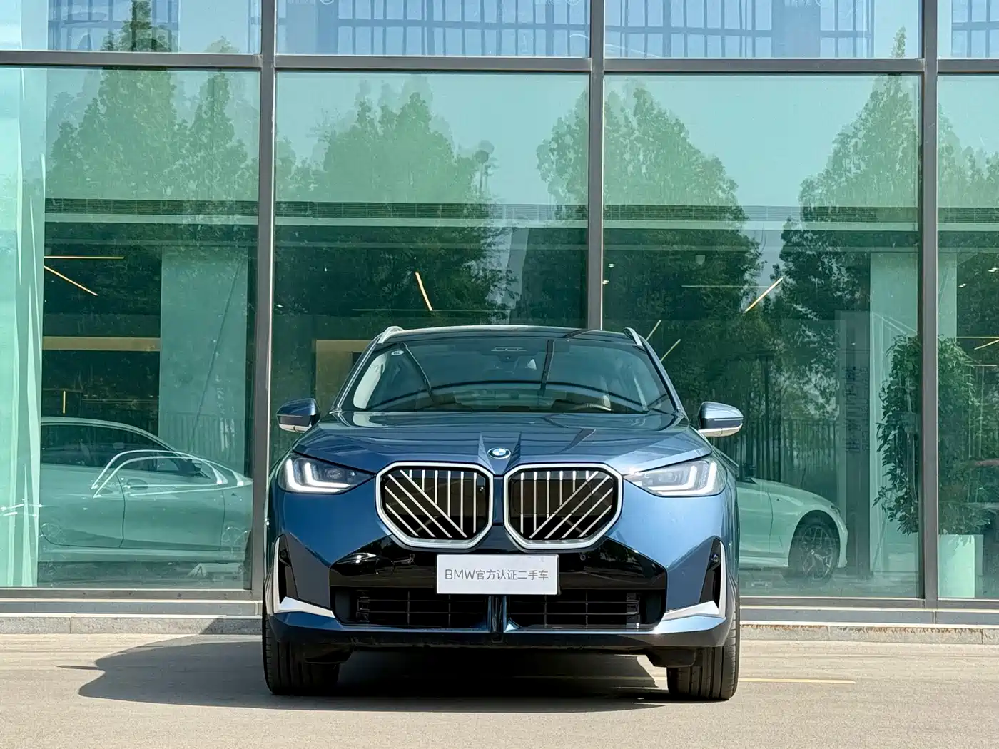 BMW X3 2025 xDrive30L Premium M Sport Package фото 5