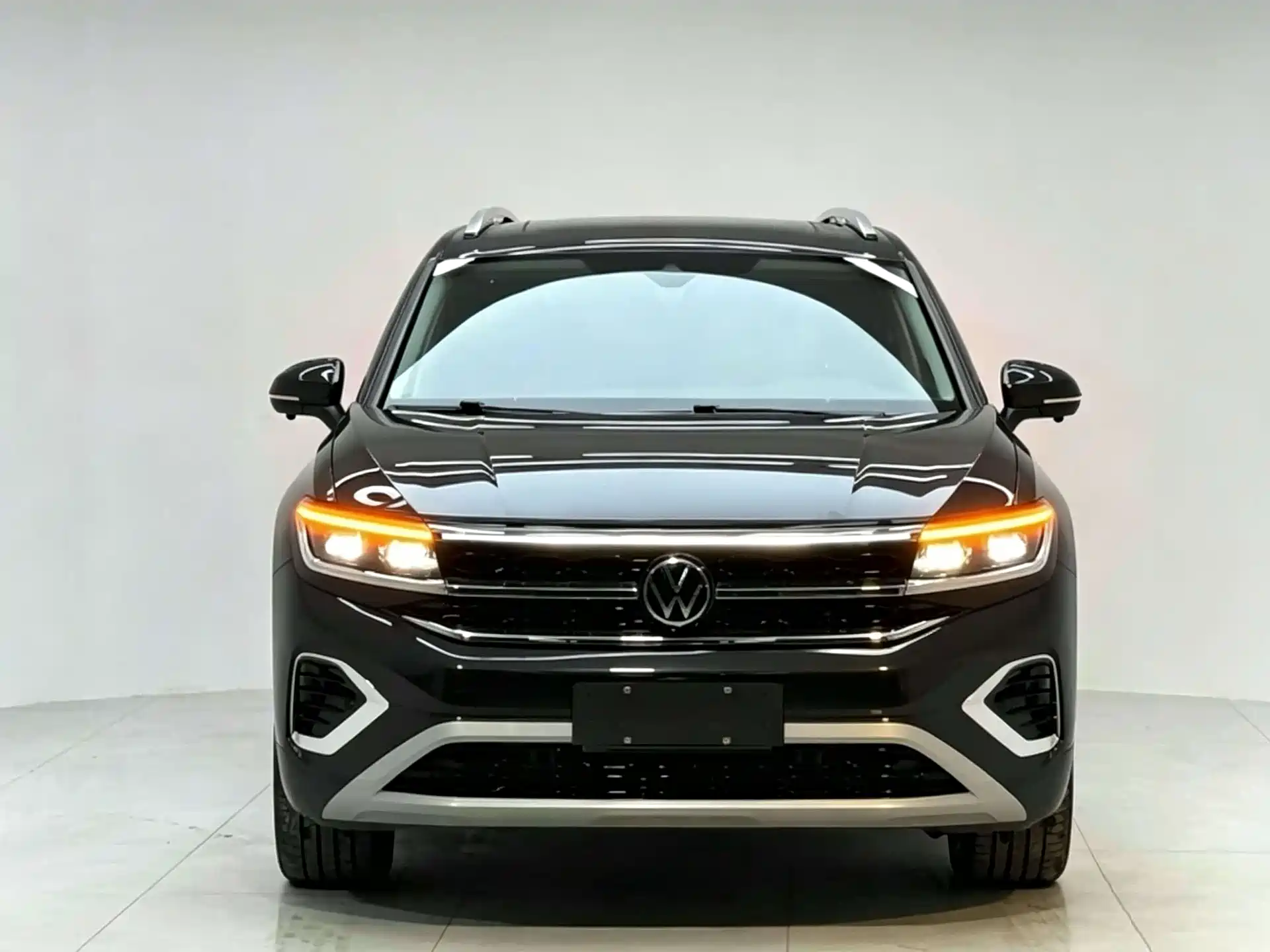 Фото 2 - Volkswagen Talagon