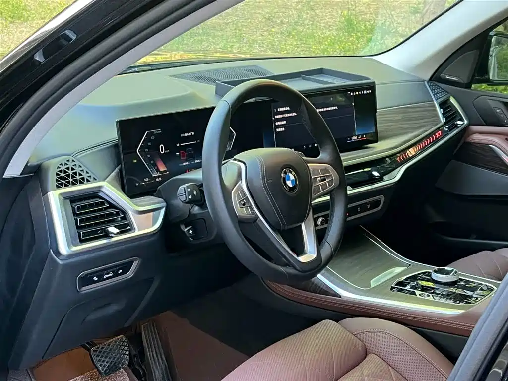 BMW X7 2023 xDrive40i Leading Luxury Package фото 6
