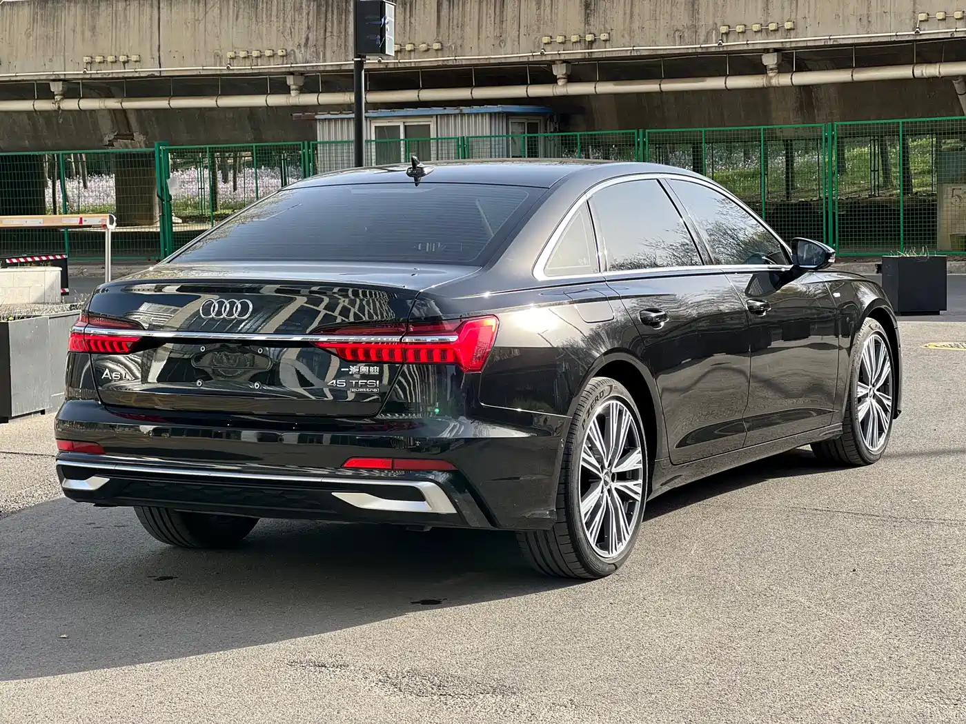 Audi A6L 2024 45 TFSI quattro Premium Dynamic фото 6