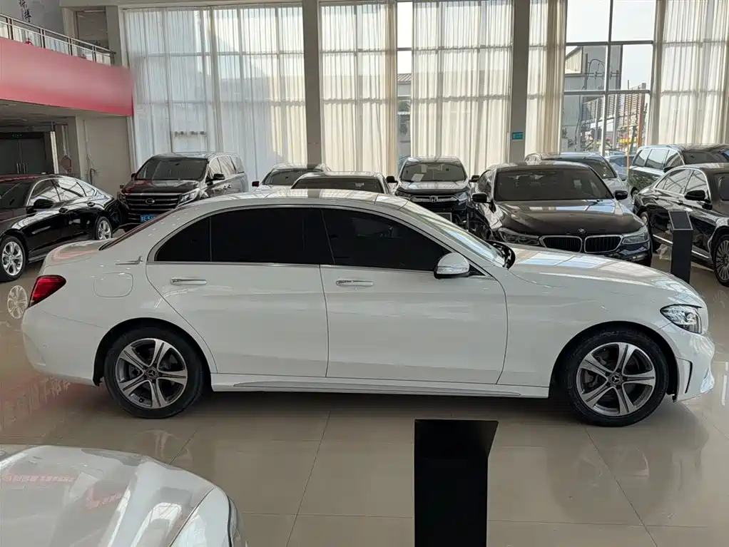 Mercedes-Benz C-Class 2019 Facelift C 260 L Sport фото 8