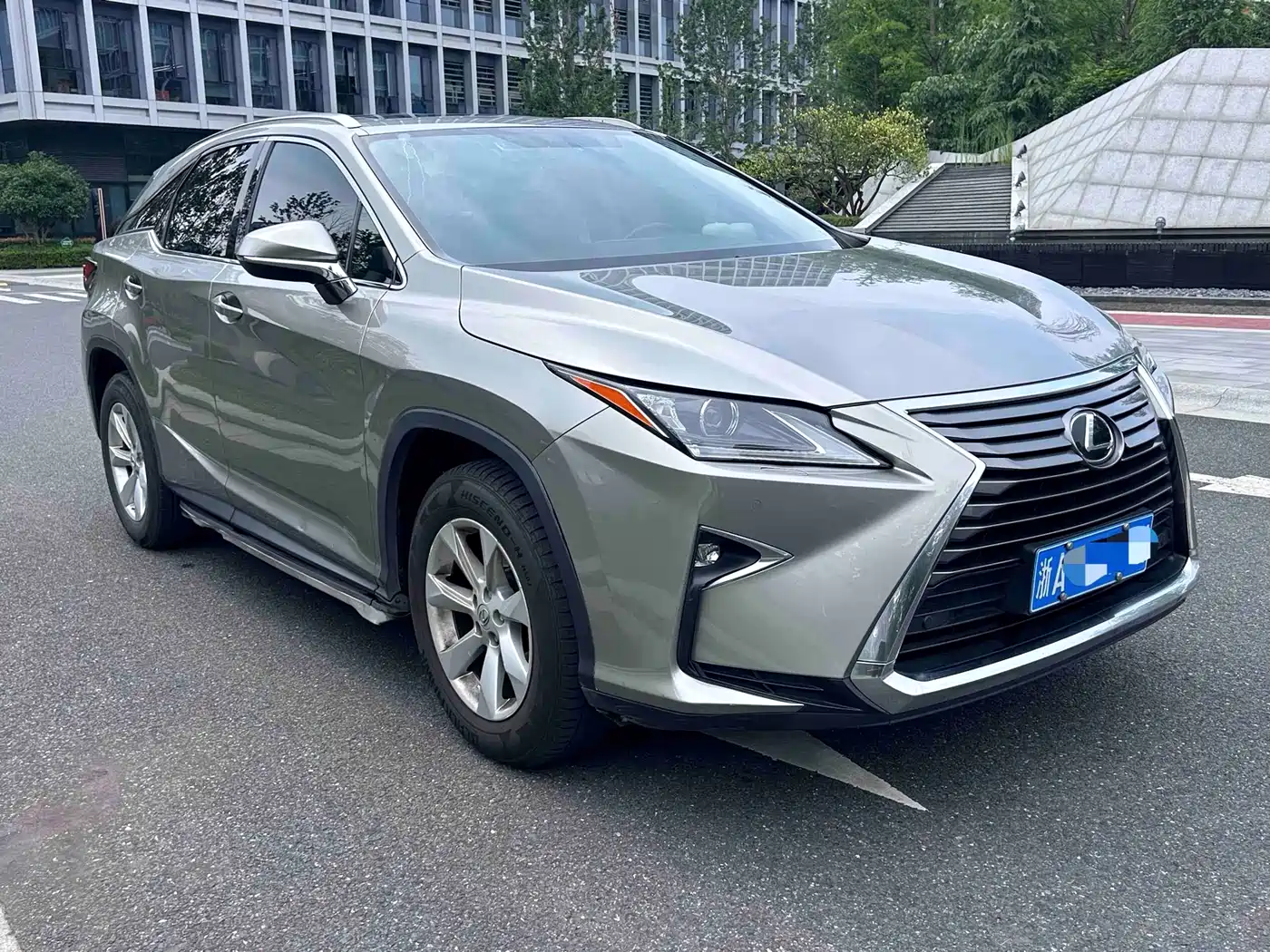 LEXUS RX