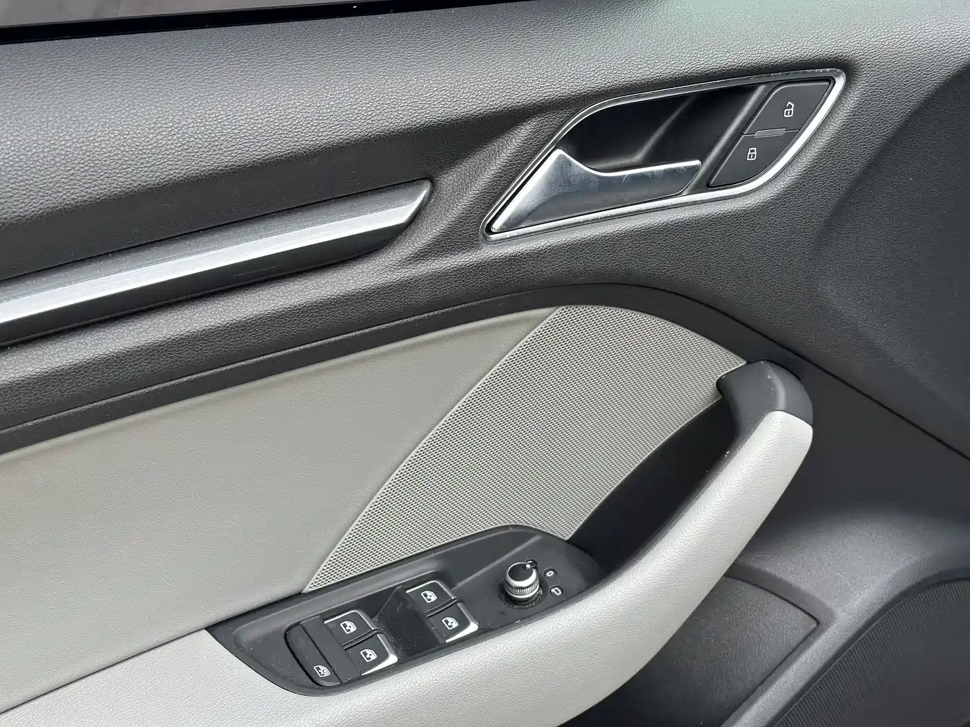 Audi A3 2017 Sportback 35 TFSI Fashion фото 8