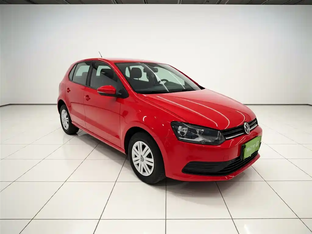 Volkswagen Polo 2016 1.4L Automatic Trend фото 4