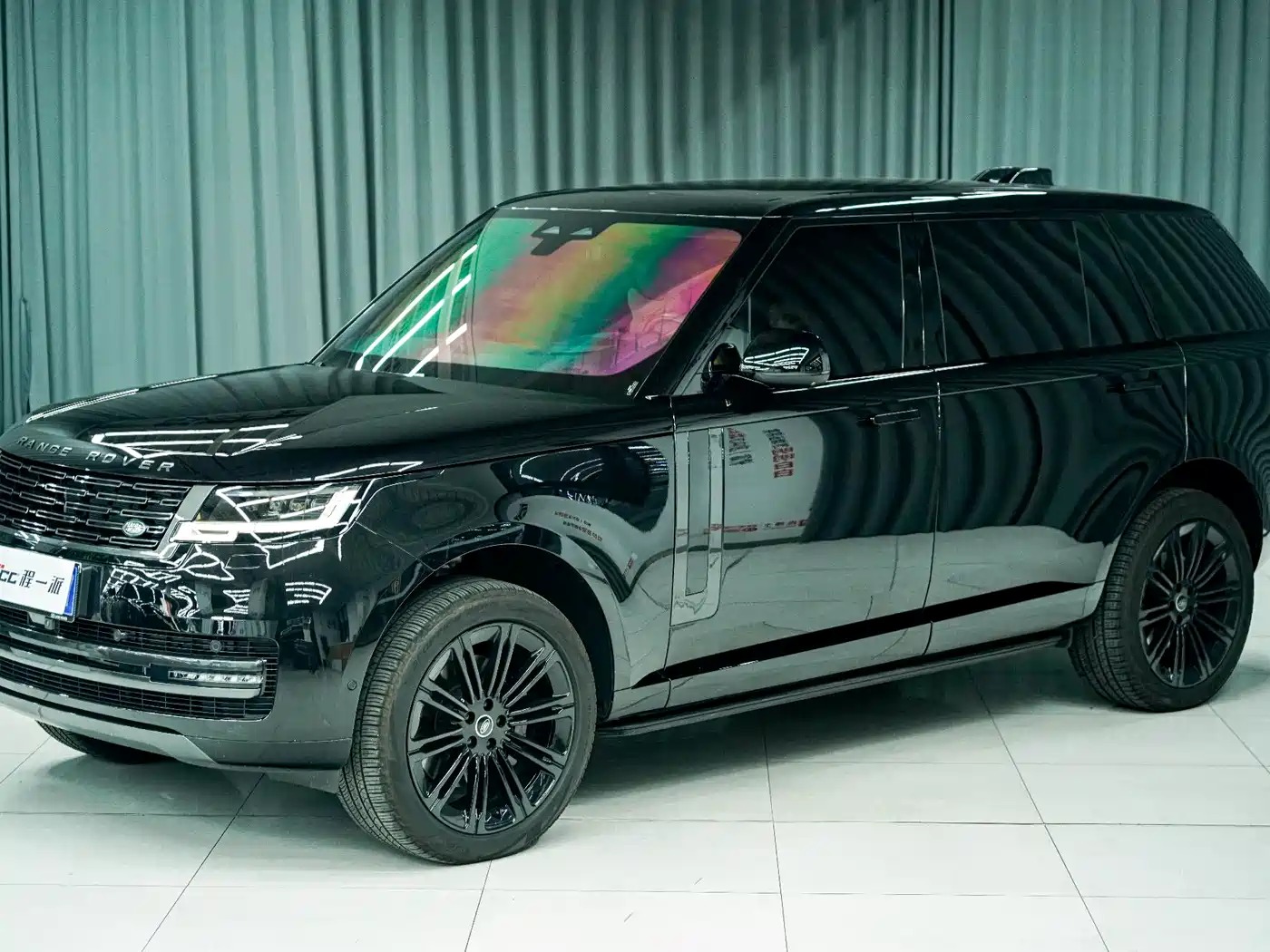 Land Rover Range Rover 2024 3.0 L6 400PS Genesis Extended