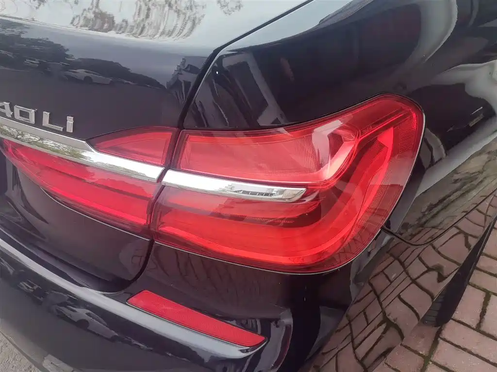 BMW 7 Series 2018 730Li Leading Type M Sport Package фото 8