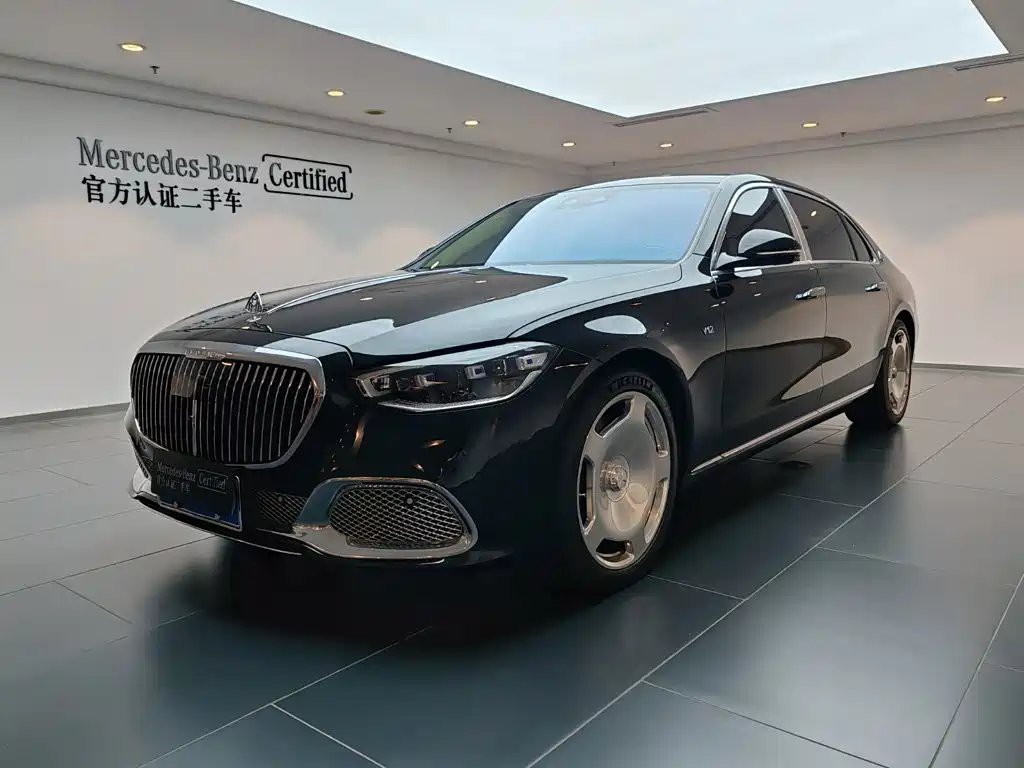 Фото 1 - Mercedes-Benz Maybach S-Class