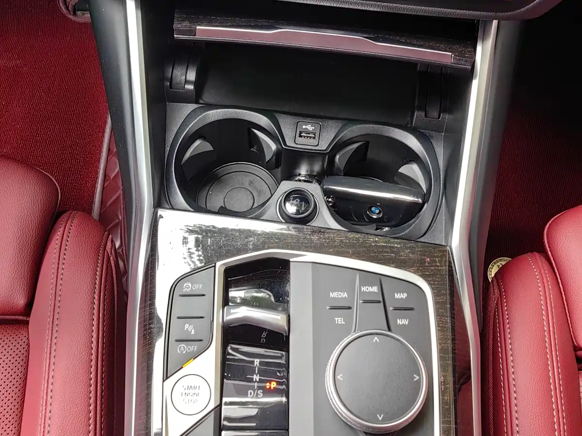 BMW 3 Series 2023 325Li M Sport Package фото 12