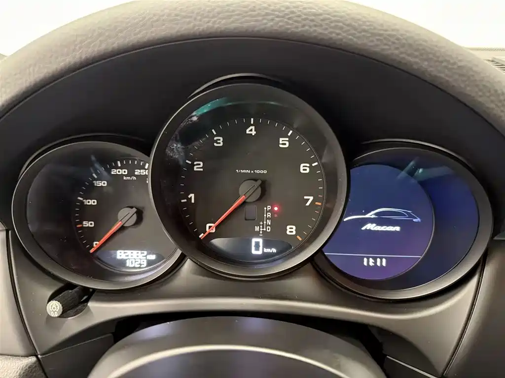 Porsche Macan 2018 Macan 2.0T фото 14