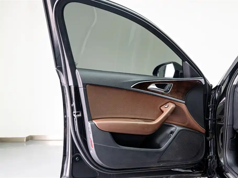 Audi A6L 2017 30 FSI Comfort фото 9