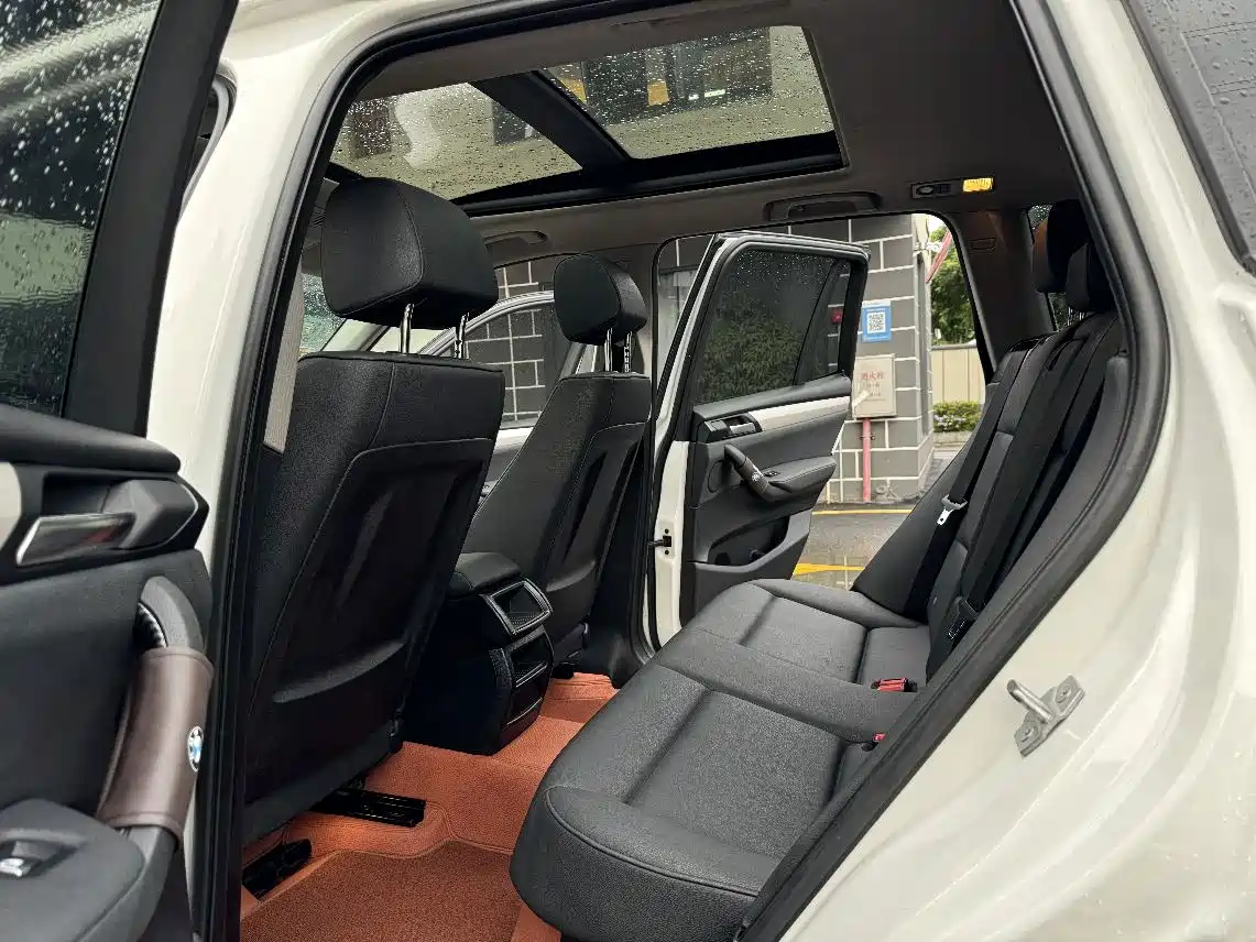 BMW X3 (Import) 2017 2016 sDrive20i