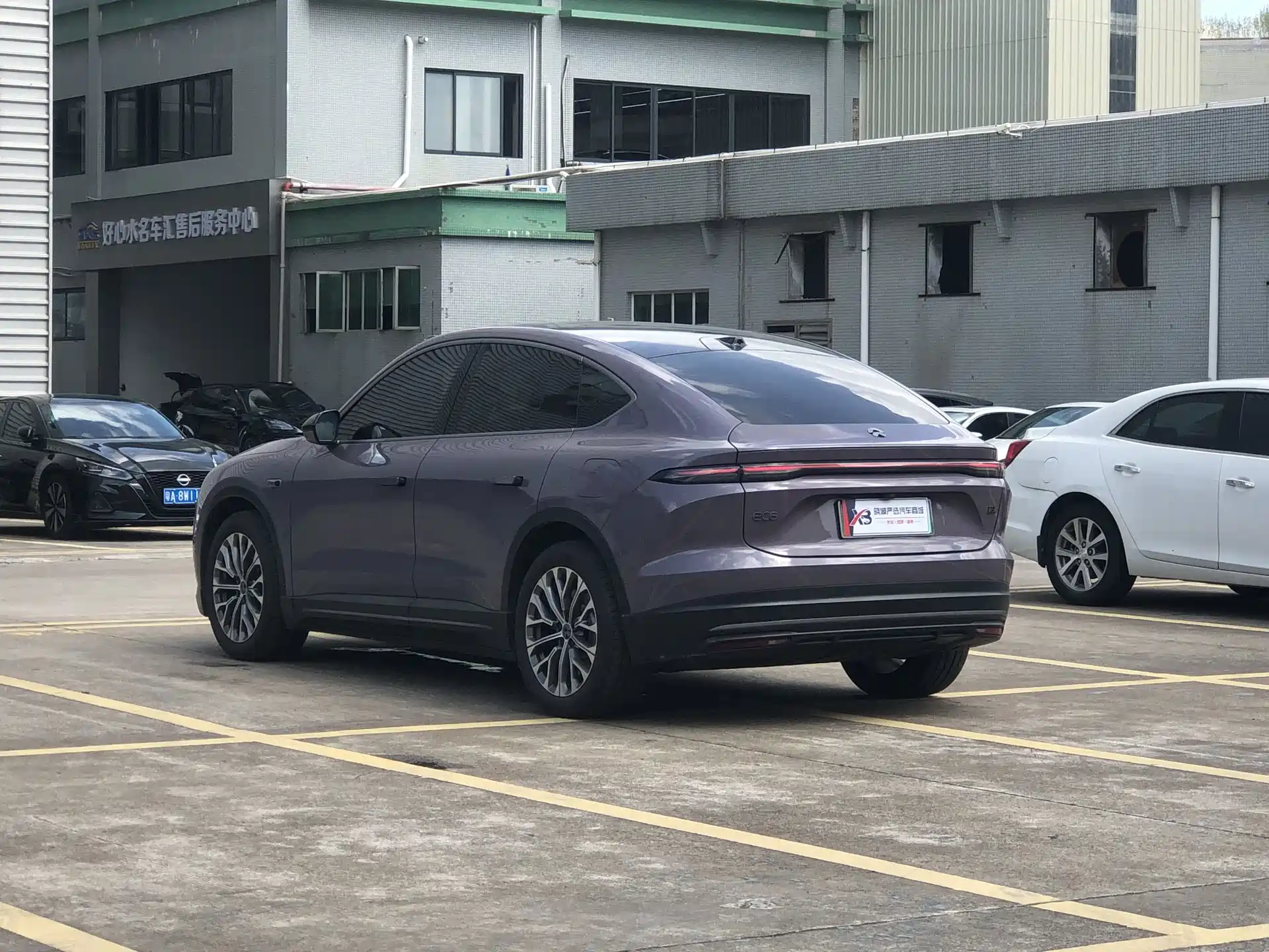 Фото 4 - NIO EC6