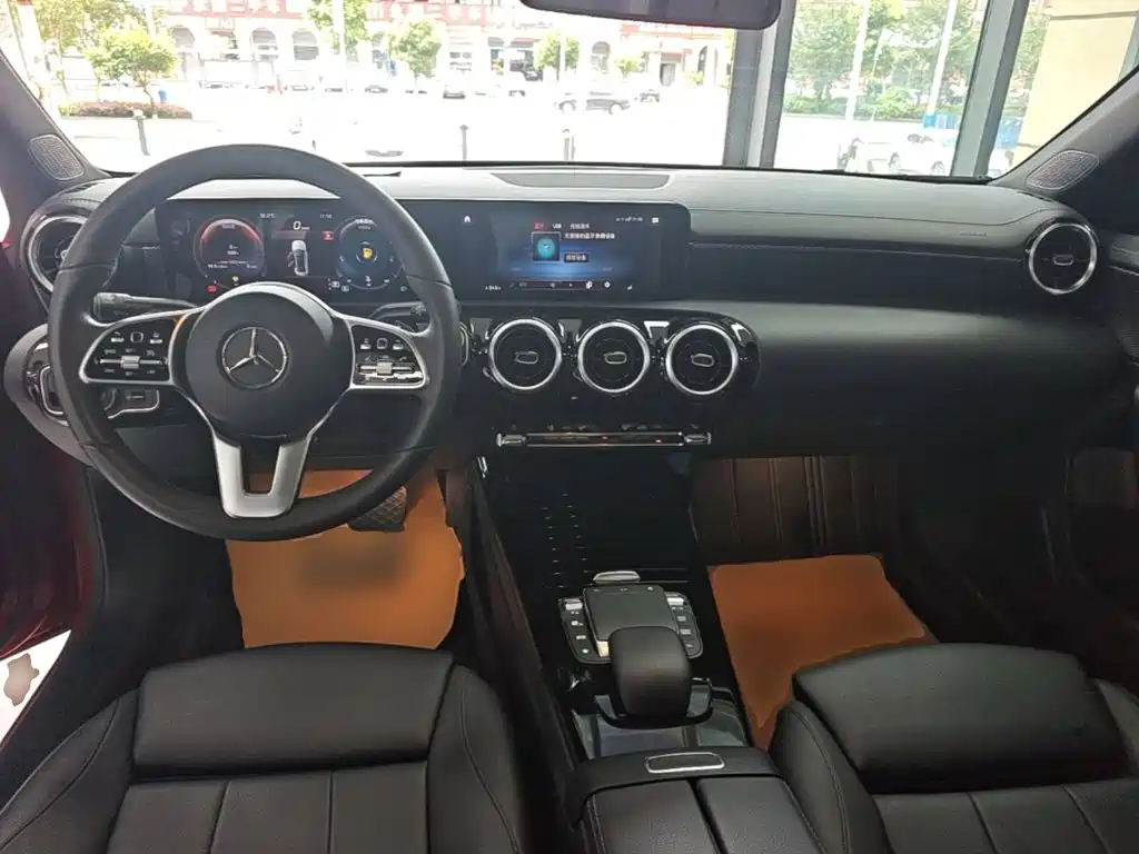 MERCEDES-BENZ CLASS A