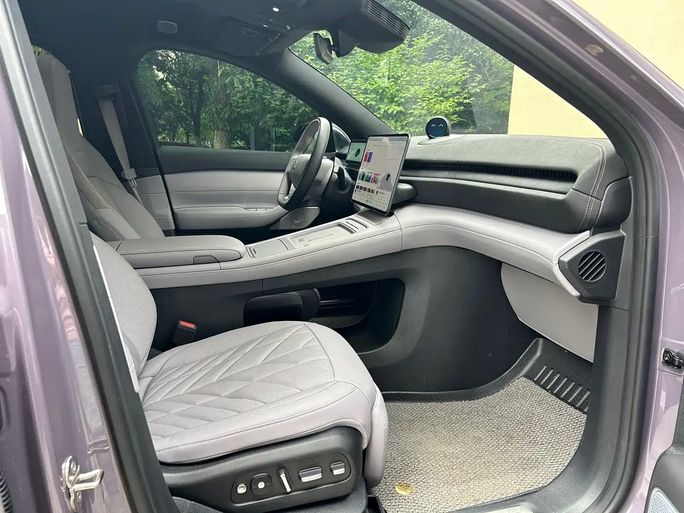 NIO EC6 2025 75kWh фото 9