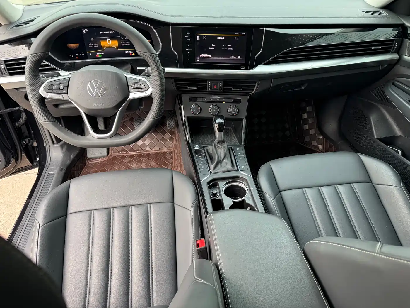 Volkswagen Passat 2022 280TSI Business Edition фото 6