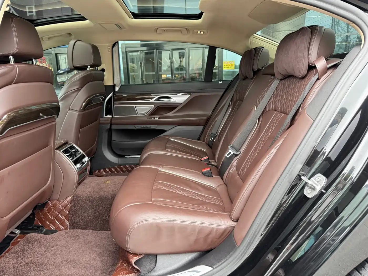 BMW 7 Series 2021 Model 730Li Luxury Package фото 7
