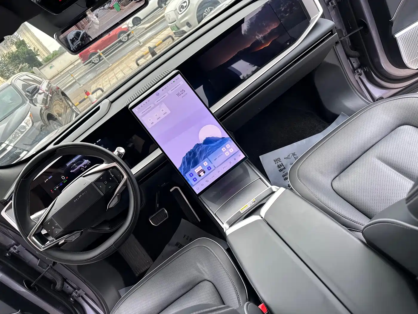 HiPhi Y 2023 2023 560km Elite Edition