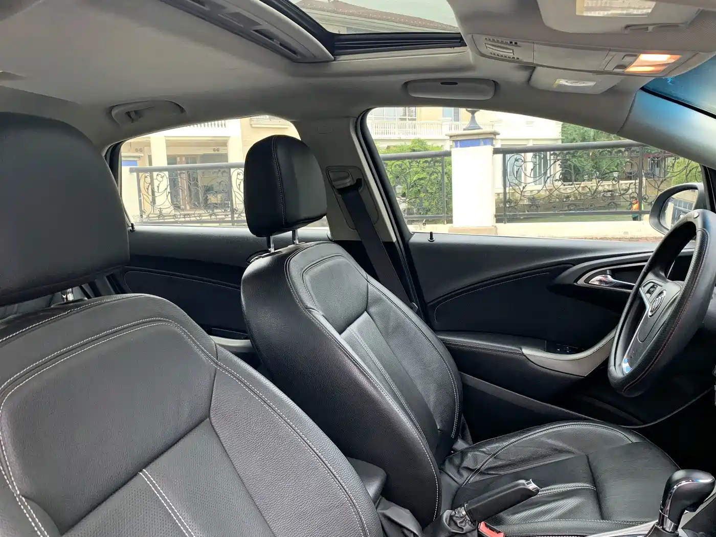 Фото 13 - Buick Excelle