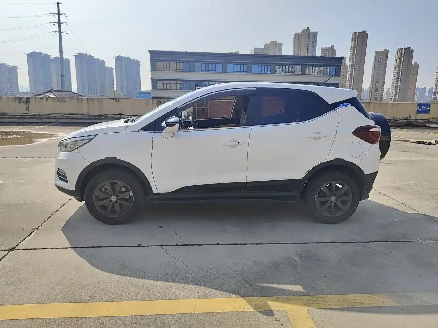 BYD Yuan New Energy 2018 EV360 Smart Connected Premium Type фото 3