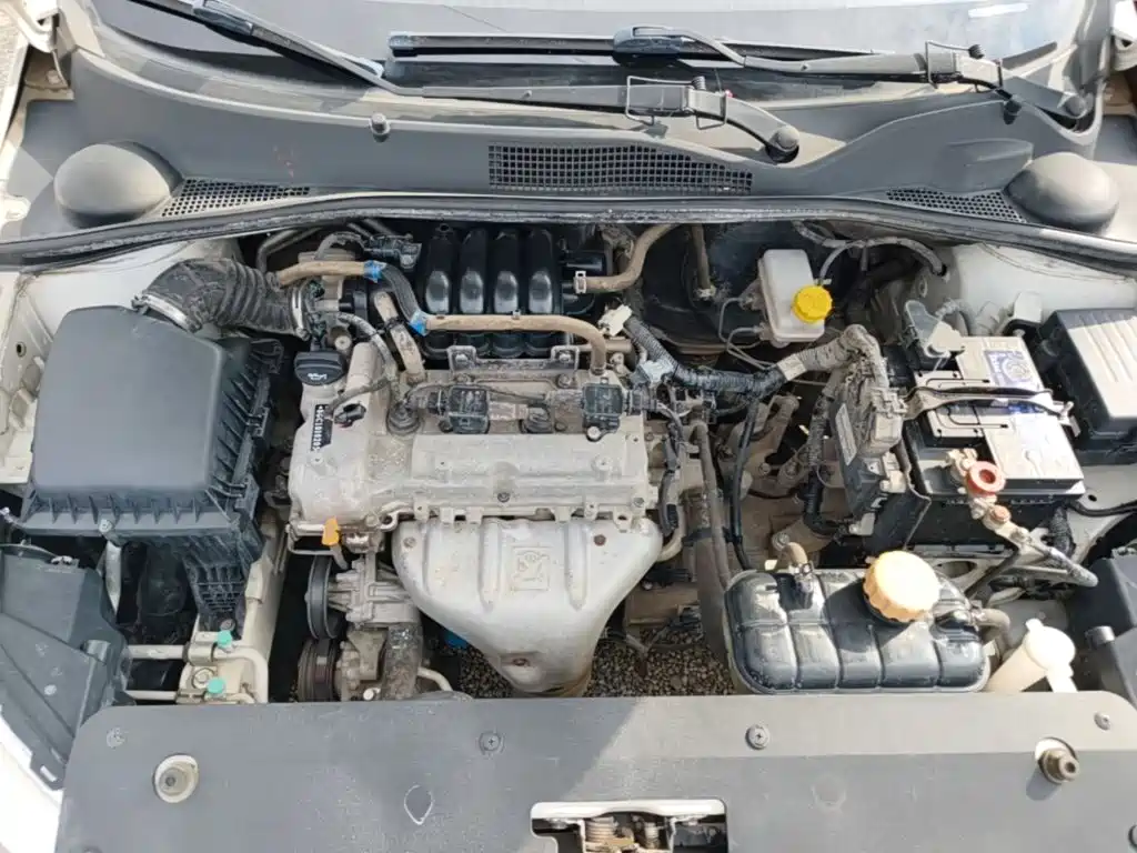 Baojun 310 2016 2016 1.2L Manual Value Edition
