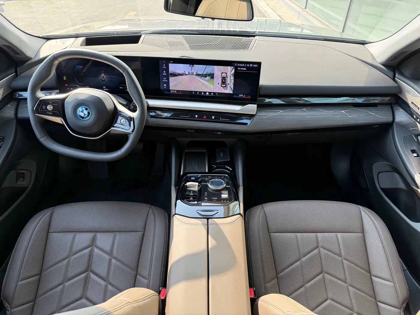 BMW i5 2024 eDrive 35L Premium Luxury Package фото 10
