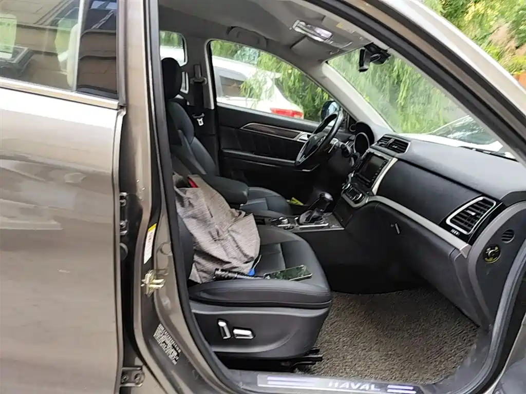 Haval H6 Coupe 2015 Model Blue Label 2.0T Automatic 2WD Elite фото 25