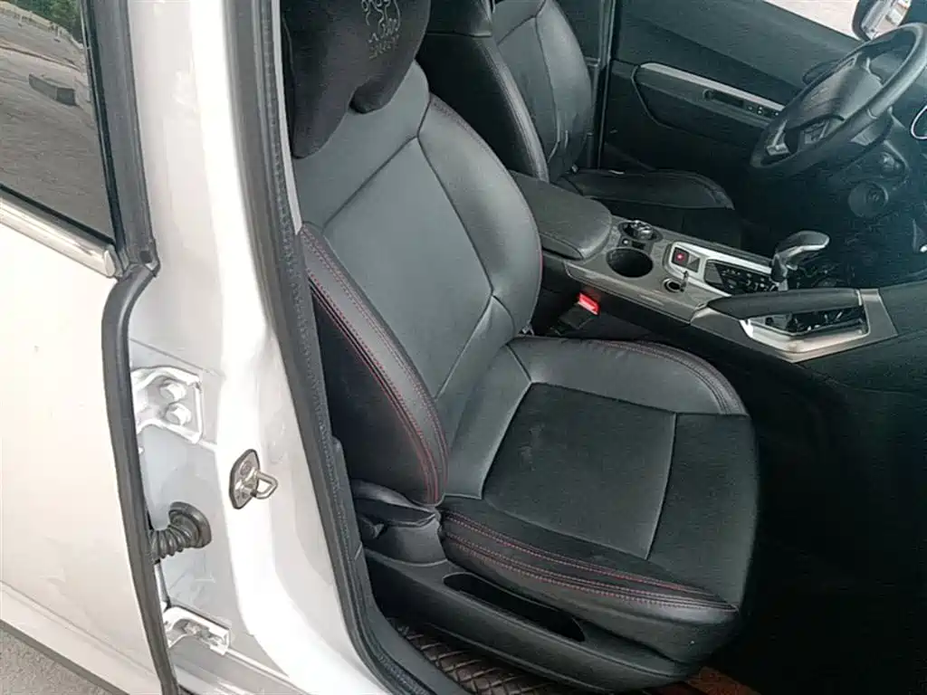Peugeot 3008 2019 350THP Automatic Leading Edition фото 25