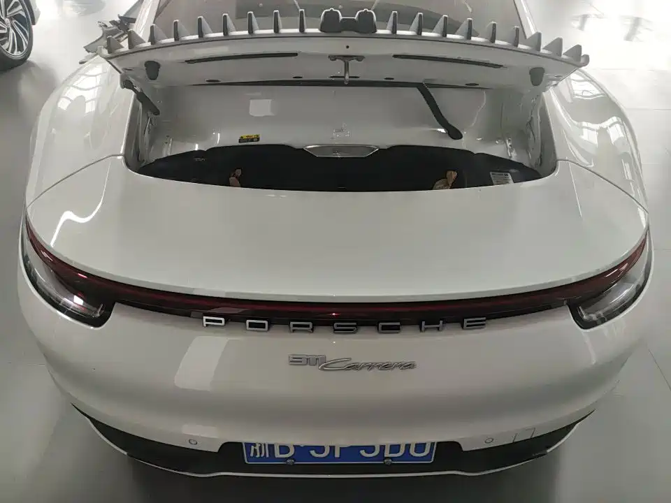 Porsche 911 2023 Carrera 3.0T фото 7