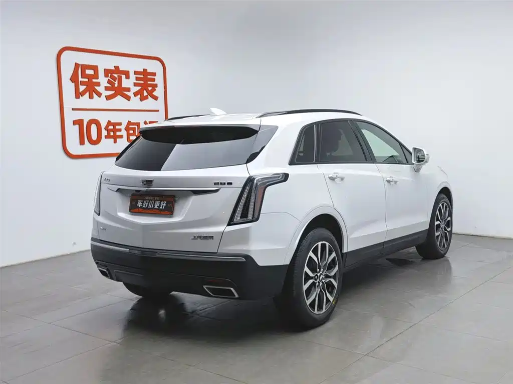 CADILLAC XT5